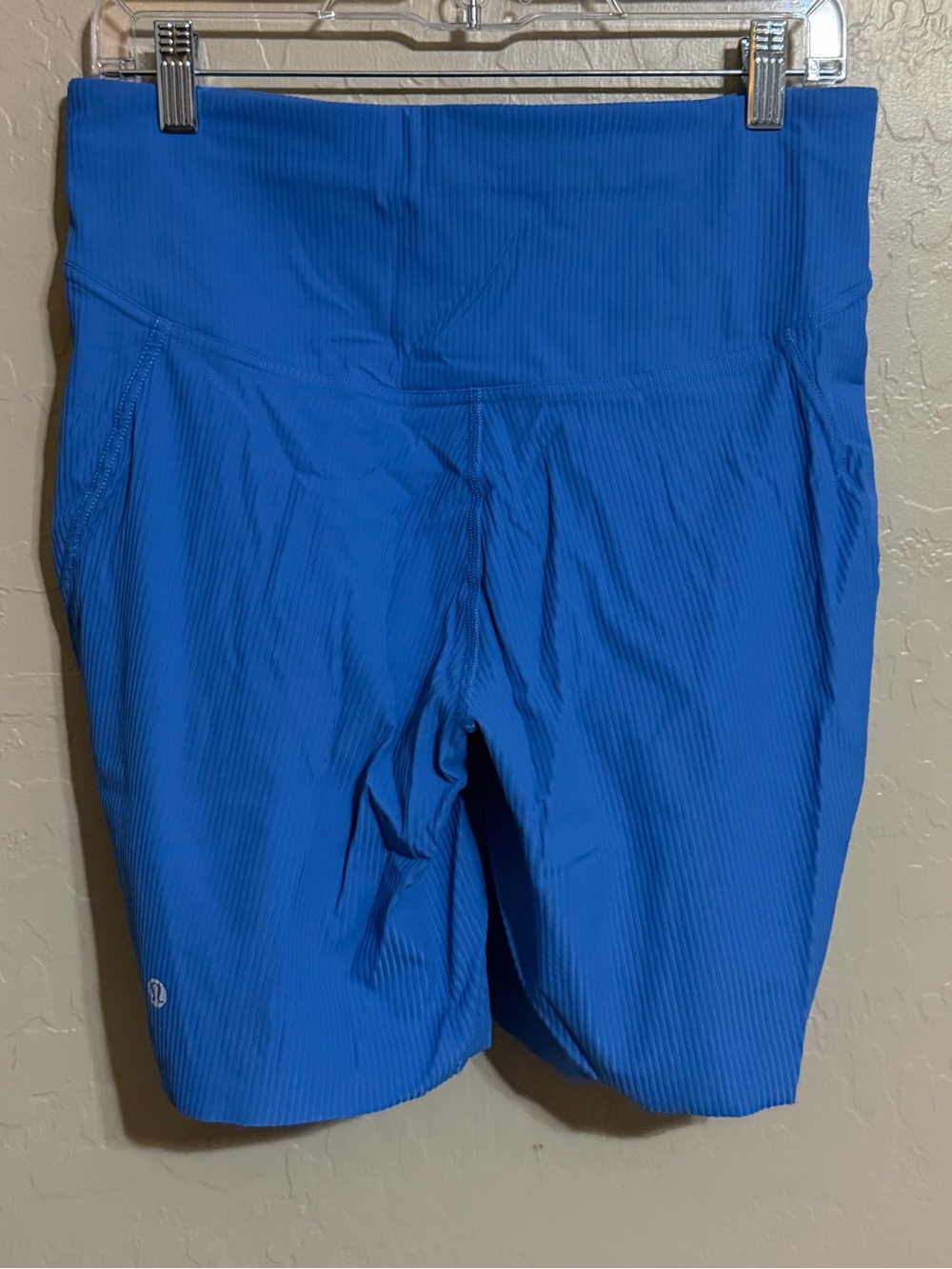 Lululemon Ribbed High-Waist Shorts - Picture 3 of 6